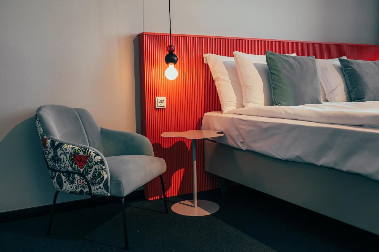 The Folks Hotel Konepaja 赫尔辛基 外观 照片