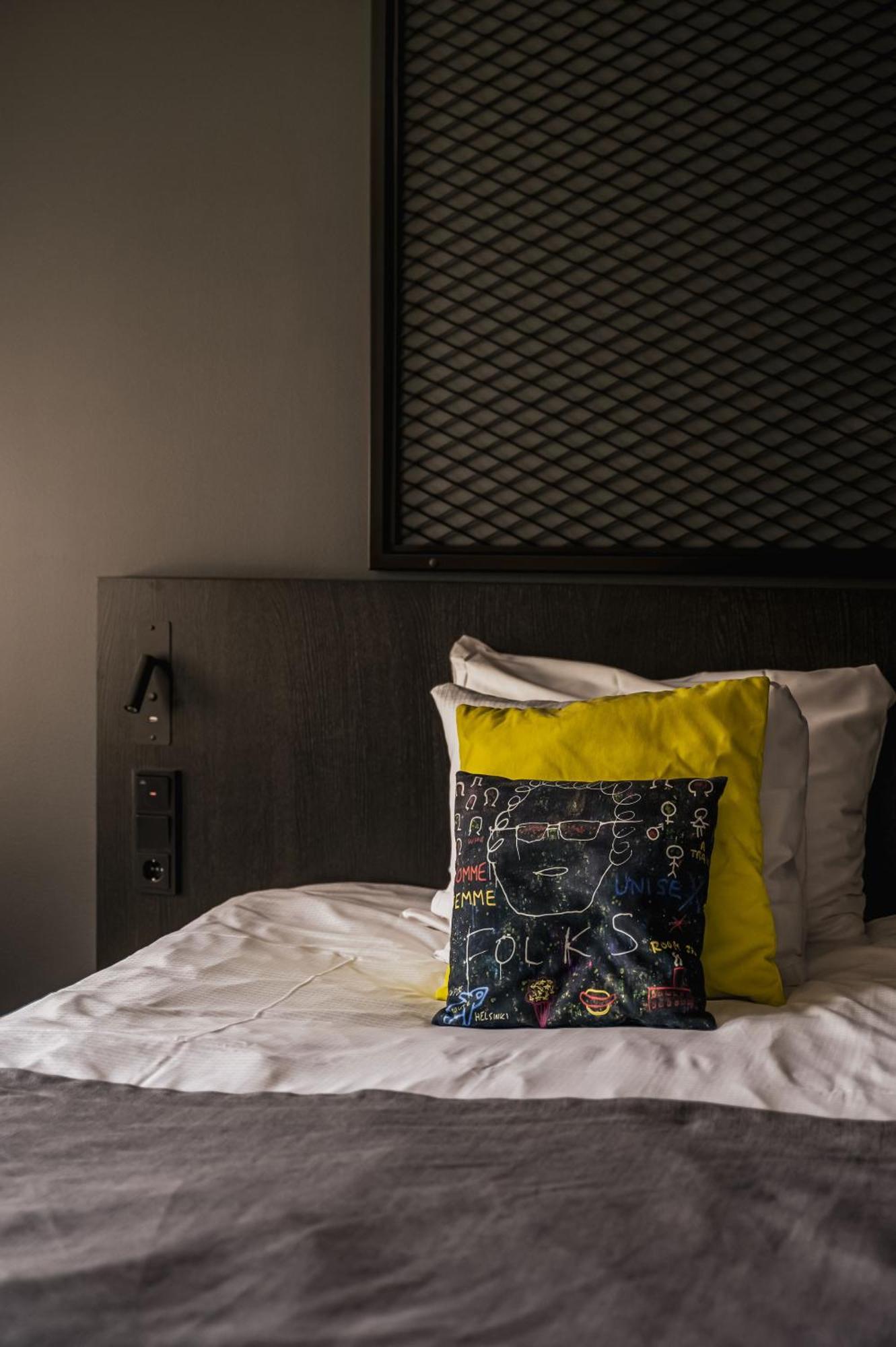 The Folks Hotel Konepaja 赫尔辛基 外观 照片
